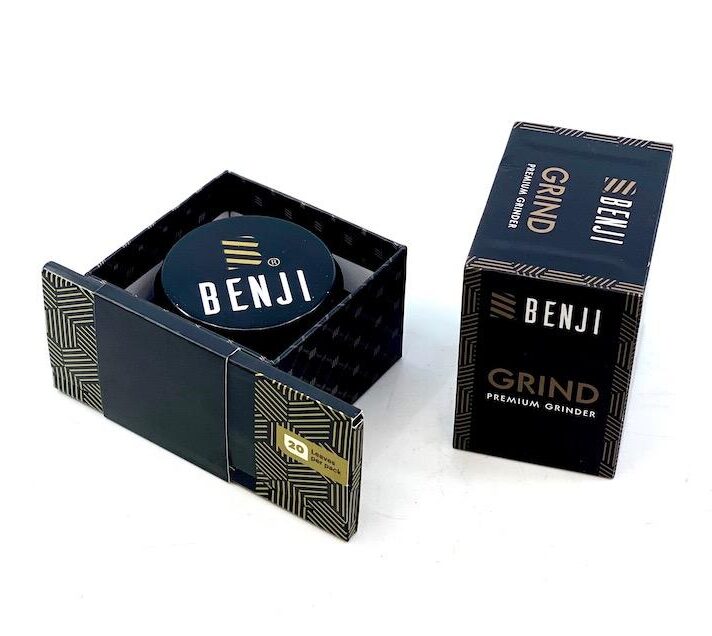 Benji GRIND - Aluminum Grinder + Booklet